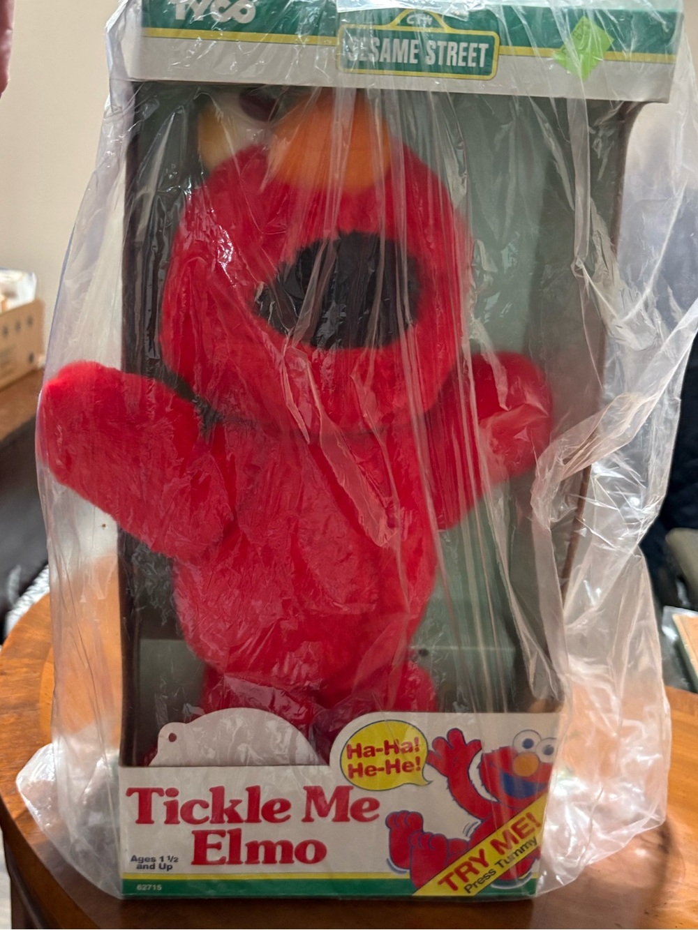 1996 NIB Sesame Street Elmo Plush Toy - Bright Red with Orange Nose